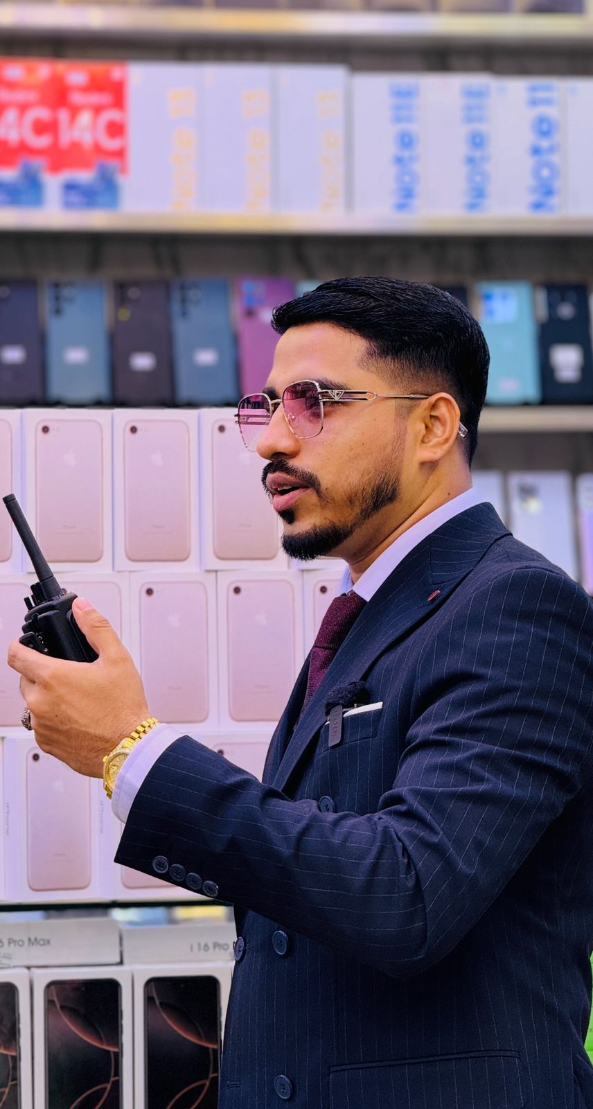 Product Display Reel – Warehouse Highlights