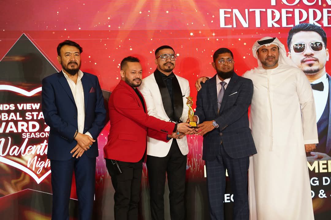 Flagship Showroom Entrance